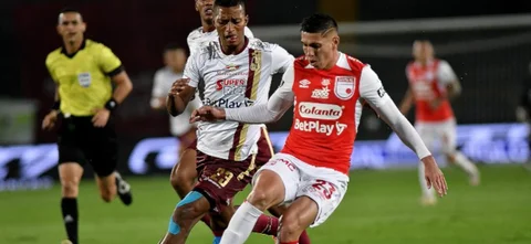 Santa Fe derrotó 3-2 a Tolima en el partido válido por la fecha 2 de la Liga BetPlay / VizzorImage / Luis Ramirez