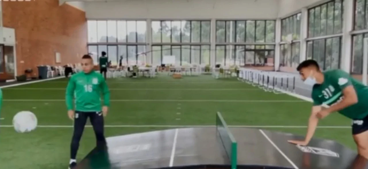 Nacional se divierte con juego de Teqball