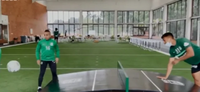 Nacional se divierte con juego de Teqball