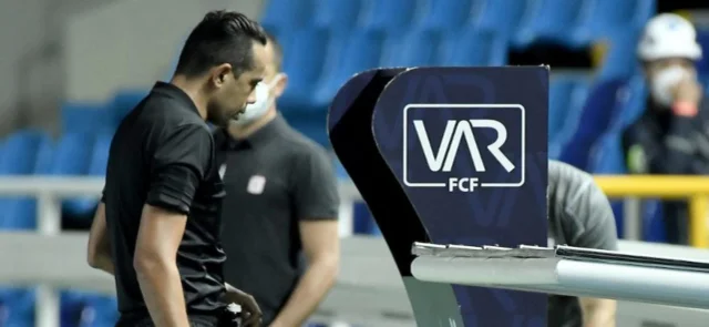 Partidos de la fecha 11 con VAR | Foto: VizzorImage / Gabriel Aponte