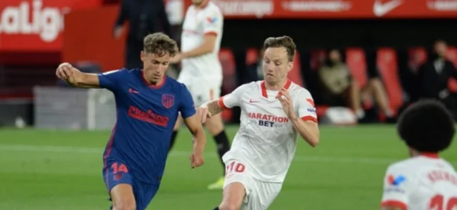 Atlético sigue líder, pero con solo 3 puntos de ventaja/ AFP