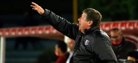 Habla Hernán Darío Gómez, técnico de Medellín / VizzorImage / Edgar Cusguen