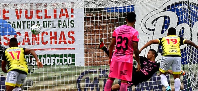 Alianza Petrolera sigue sin ganar en la Liga/ VizzorImage