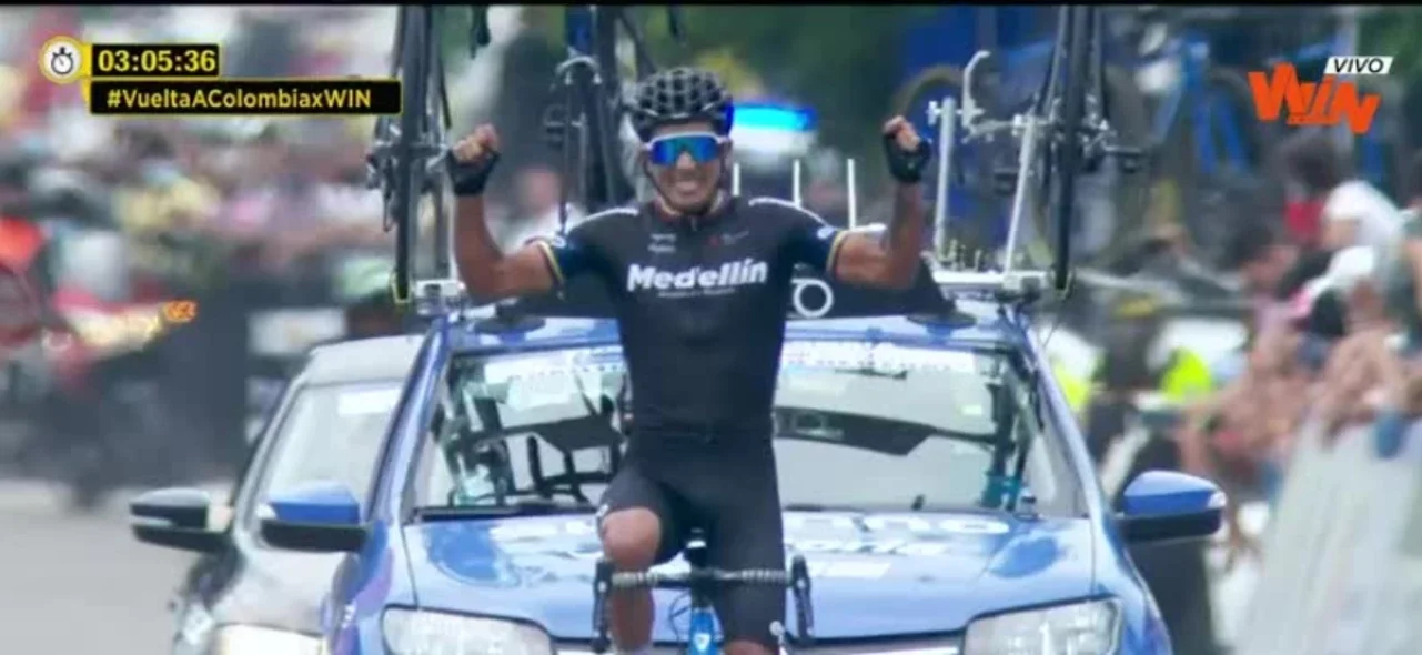 Róbinson Chalapud, ganador de la etapa 7 de la Vuelta a Colombia.