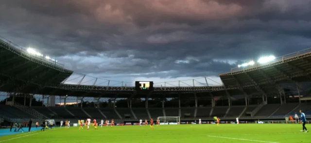 Estadio Hernán Ramírez Villegas de Pereira/ Vizzorimage