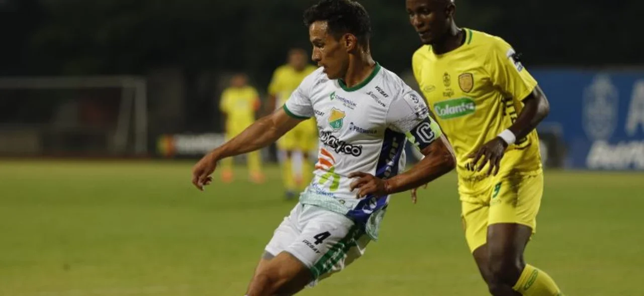 Leones recibió a Huila en la fecha 3 del cuadrangular A del Torneo BetPlay Dimayor / Foto: VizzorImage - Juan Agusto Cardona
