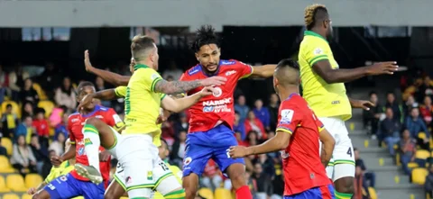 A Bucaramanga solo le sirve ganar, mientras que Pasto seguiría vivo con un empate/ Vizzorimage