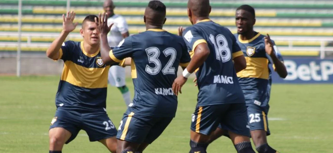Boca Juniors de Cali recibió a Valledupar en el partido de vuelta de la fase II de la Copa BetPlay / Foto: VizzorImage / Magnolia Garces