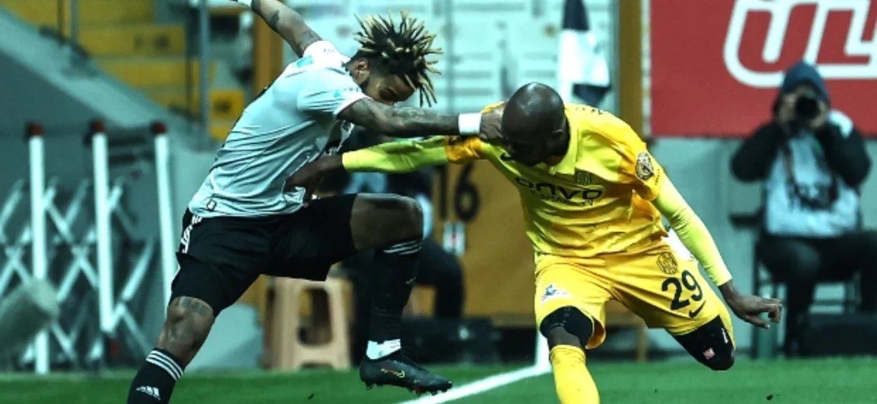 Besiktas 2-2 Ankaragücü / Foto AFP