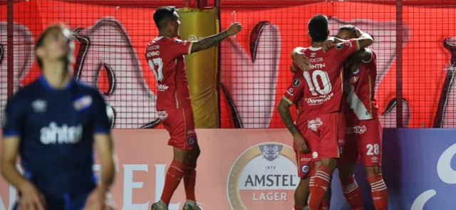 Argentinos Juniors celebró en su casa / AFP