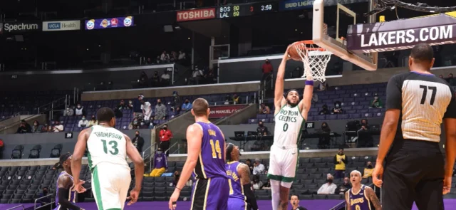 Celtics en la victoria sobre Lakers / Foto AFP