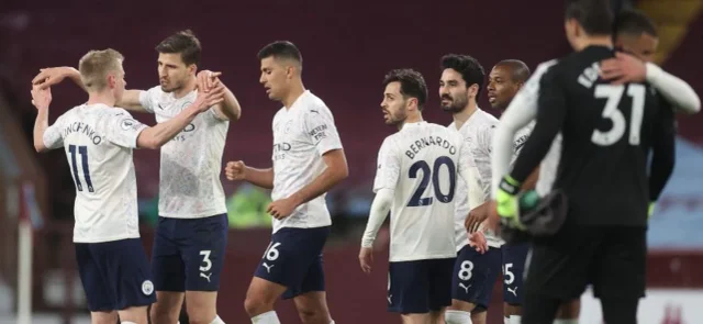 Manchester City celebra tras vencer a Aston Villa / Foto: AFP