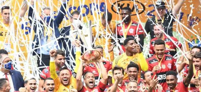 Flamengo, campeón de la Supercopa de Brasil / AFP