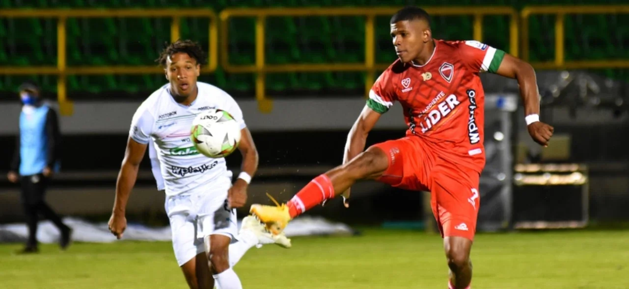 Patriotas y Once Caldas empataron a un gol | Foto: VizzorImage / Edward Leguizamón