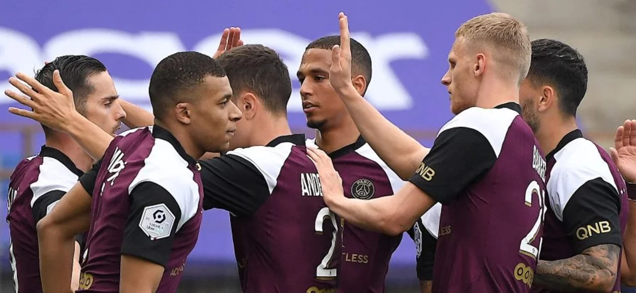 PSG se impuso con autoridad / AFP