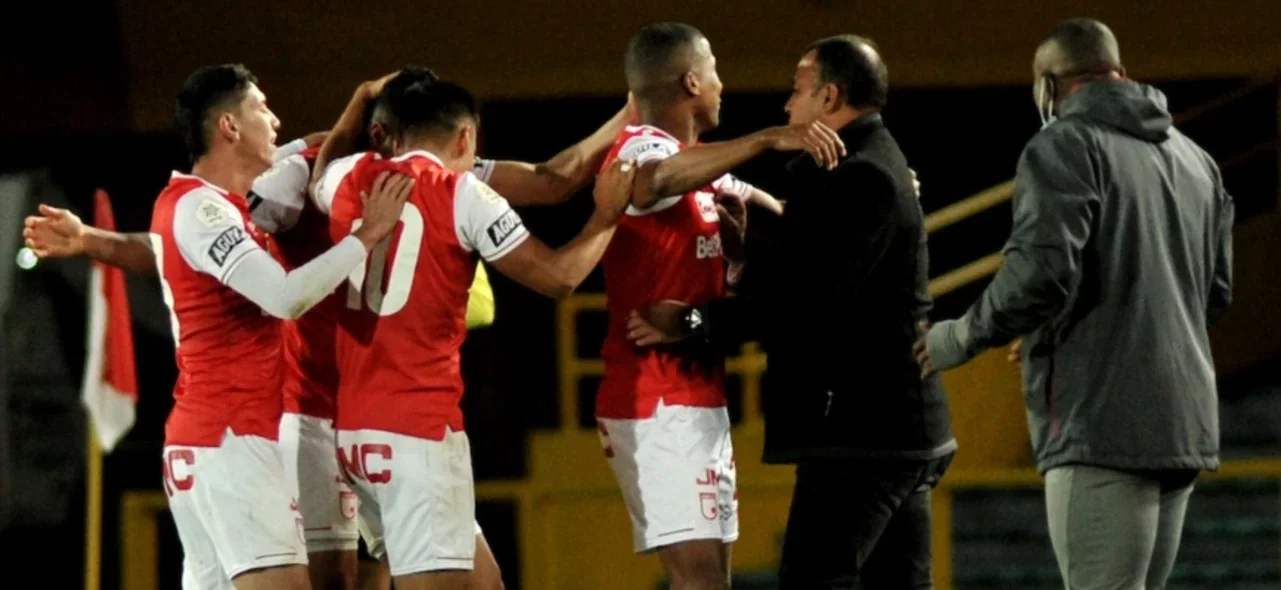 Santa Fe busca la clasificación | Foto: VizzorImage / Luis Ramírez