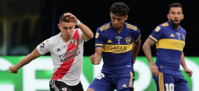 Rafael Santos Borré, delantero de River Plate/ AFP