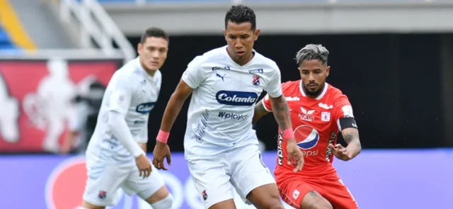 James Sánchez jugó 15 partidos con Medellín/ Vizzorimage