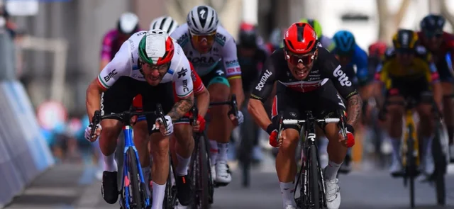 Nizzolo fue el ganador de la etapa 13 / Foto AFP