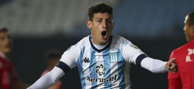 Tomás Chancalay, figura de Racing/ AFP