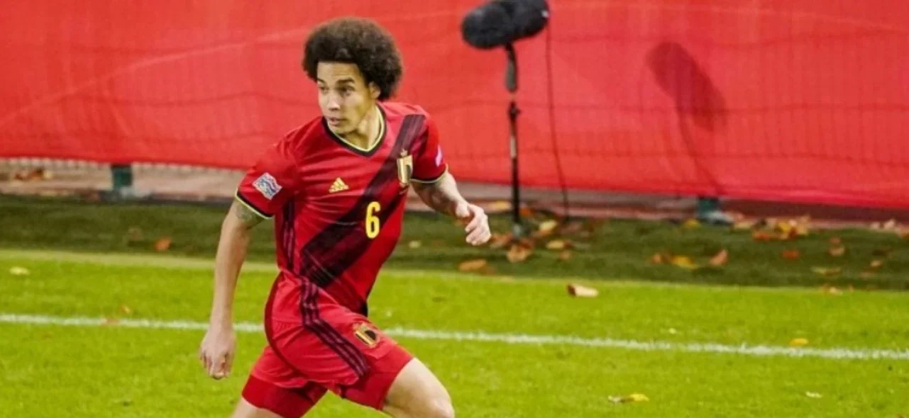 Axel Witsel, volante de Bélgica/ AFP