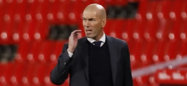 Zinedine Zidane, técnico de Real Madrid/ AFP