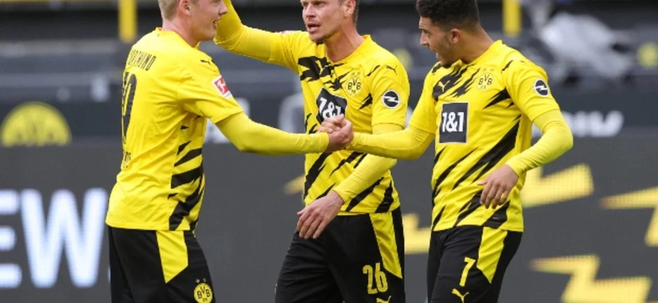 Dortmund derrotó en casa a Leipzig / AFP