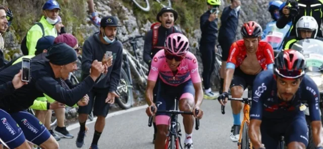 Egan Bernal, líder del Giro de Italia. / Foto: AFP