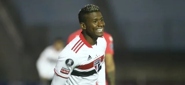 Orejuela celebrando el gol con Sao Paulo en Copa Libertadores / Foto AFP