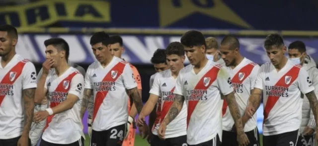 River, afectado por el Covid-19 / AFP