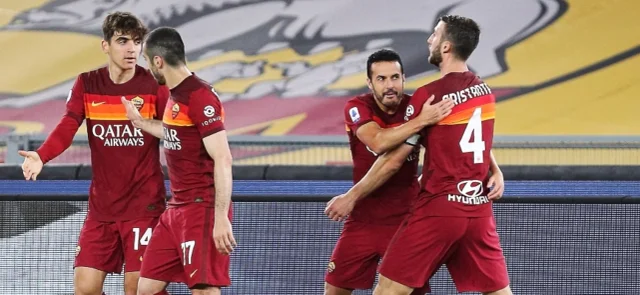 Pedro selló la victoria de Roma / AFP