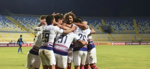 San Lorenzo se impuso con goleada / AFP