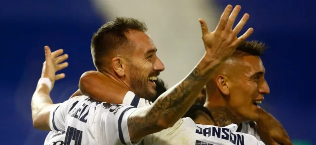 Vélez celebrando el triunfo sobre Liga de Quito / Foto AFP