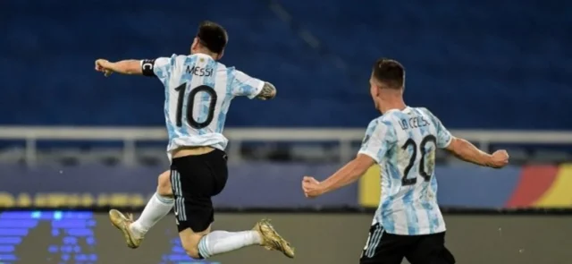 Lionel Messi marcó en el empate de Argentina. / Foto: AFP