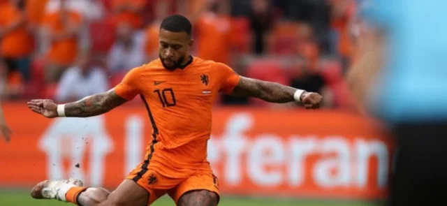Memphis Depay se encuentra jugando la Eurocopa con Países Bajos/ AFP
