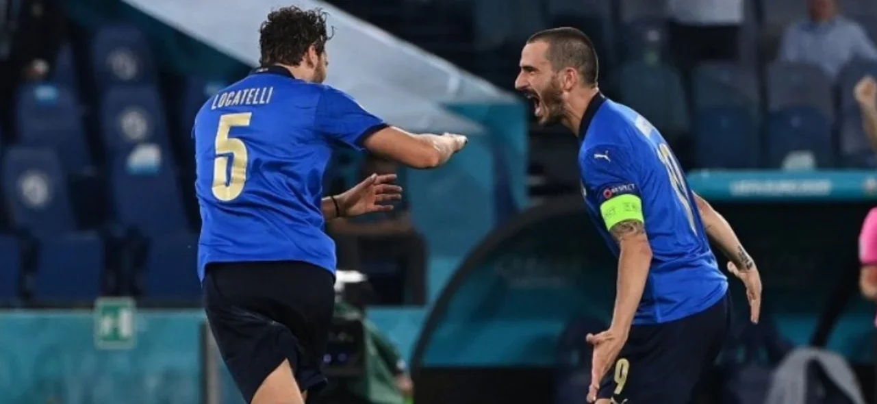 Italia ganó 3-0 sus 2 partidos/ AFP