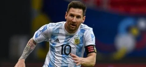 Lionel Messi, figura de Argentina/ AFP