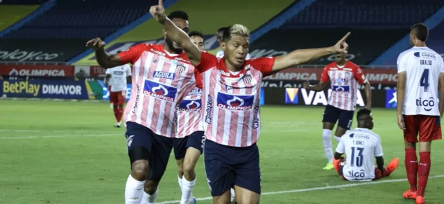 Teófilo Gutiérrez, delantero colombiano / Foto: VizzorImage / Jesus Rico