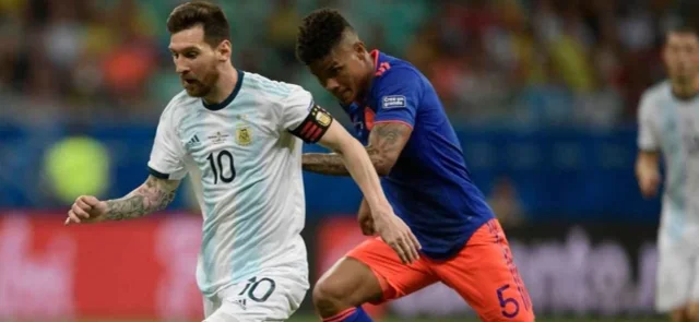 Colombia, por un triunfo sobre Argentina / AFP