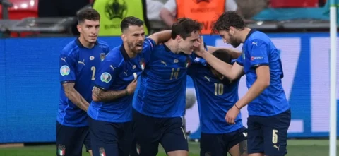 Italia celebra en el triunfo sobre Austria / Foto: AFP