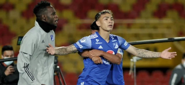 Ricardo Márquez fue sancionado con 3 fechas | Foto: VizzorImage / Luis Ramírez