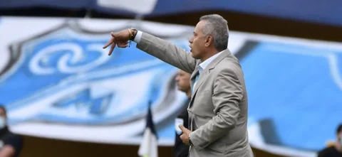 Hernán Torres, técnico de Tolima / Foto: VizzorImage / Gabriel Aponte