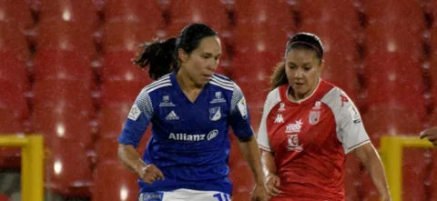 Millonarios y Santa Fe empataron en el clásico bogotano. / Foto: VizzorImage - Luis Ramírez