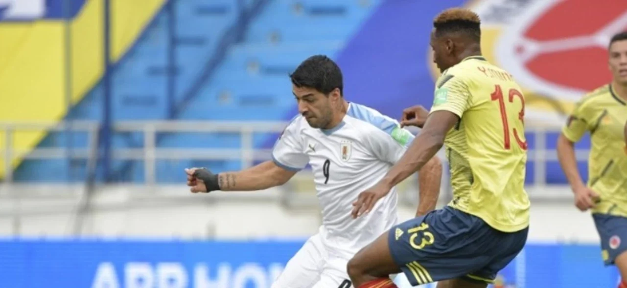 El último choque entre ambos lo ganó Uruguay 3-0/ AFP