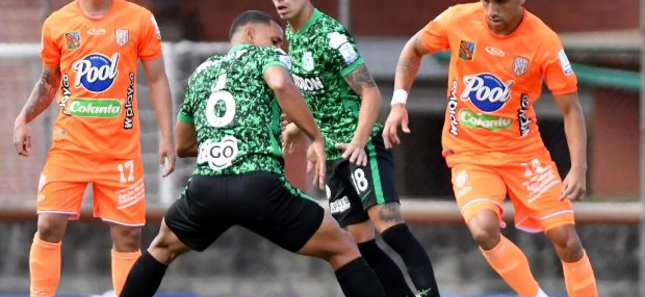 Envigado empató el partido contra Nacional 2-2