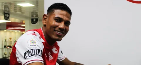 Alexander Mejía, volante de Santa Fe/ Foto de Santa Fe