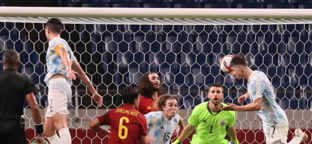 Argentina y España en los Juegos Olímpicos / Foto AFP