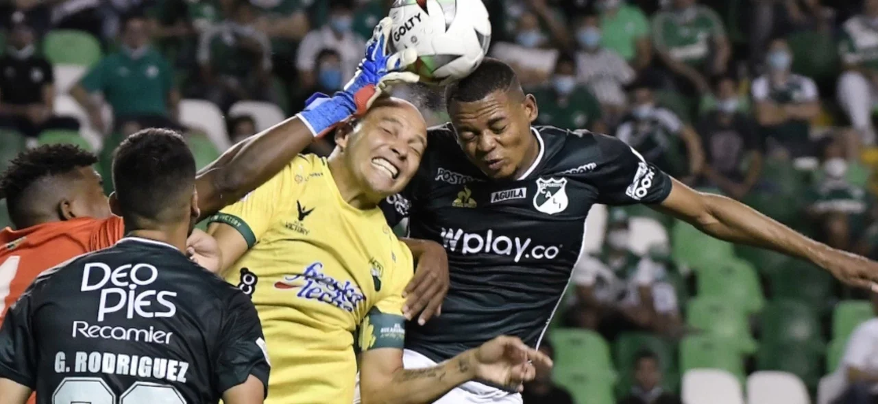 Cali y Bucaramanga en Liga BetPlay - Foto: VizzorImage / Gabriel Aponte