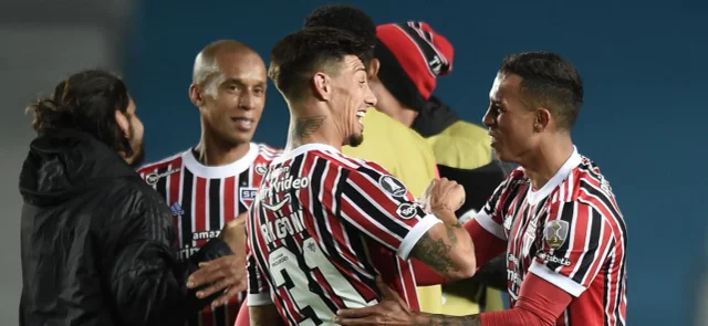 Sao Paulo, a cuartos de la Copa Libertadores / AFP