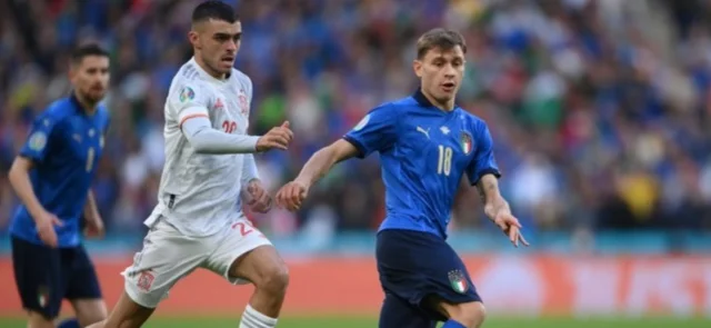 Nicolo Barella, figura de Italia/ AFP